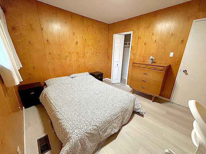 Shahram's room