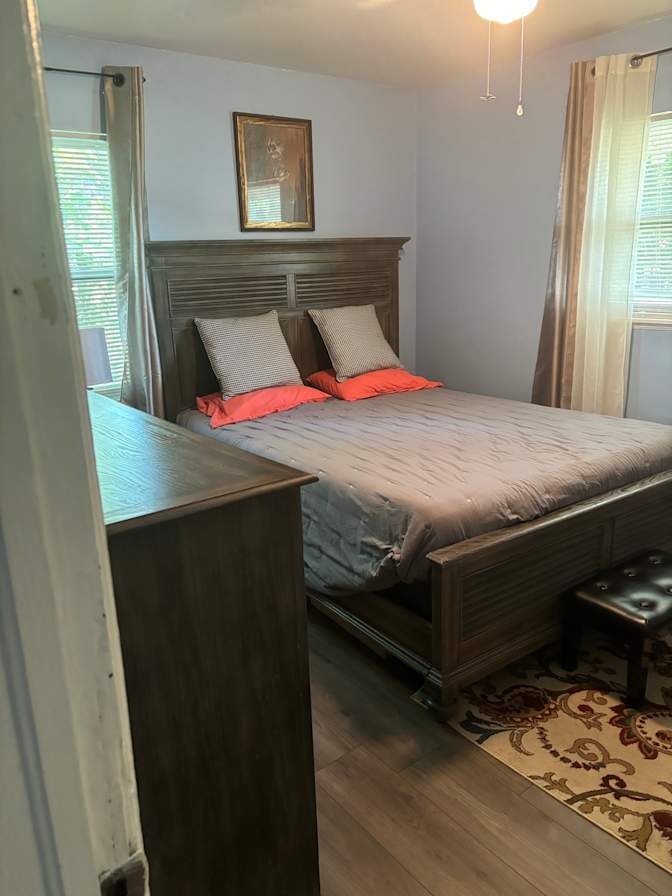 Sandy's room
