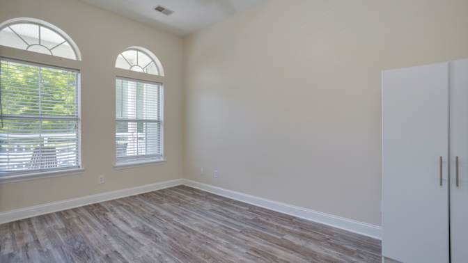 Woods Group Real Estate's room