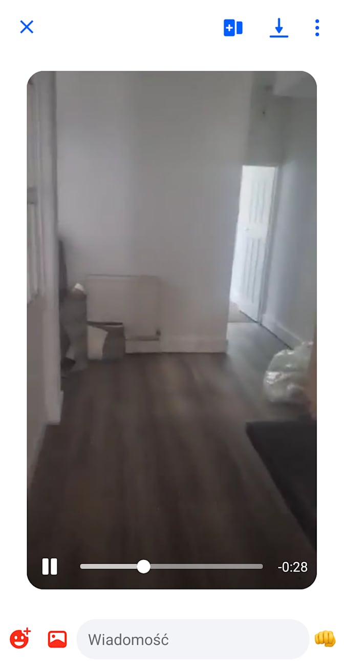 Kamil KRZYSZTOF SZKOLAK's room