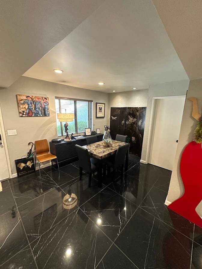 Mark's room