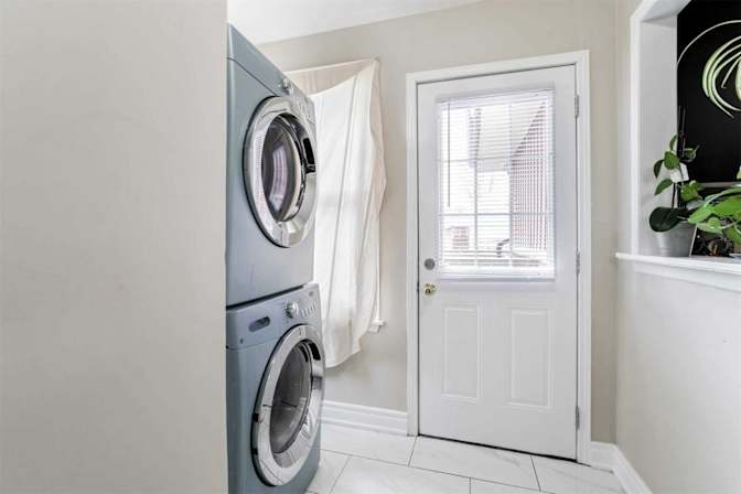 JM Properties's room