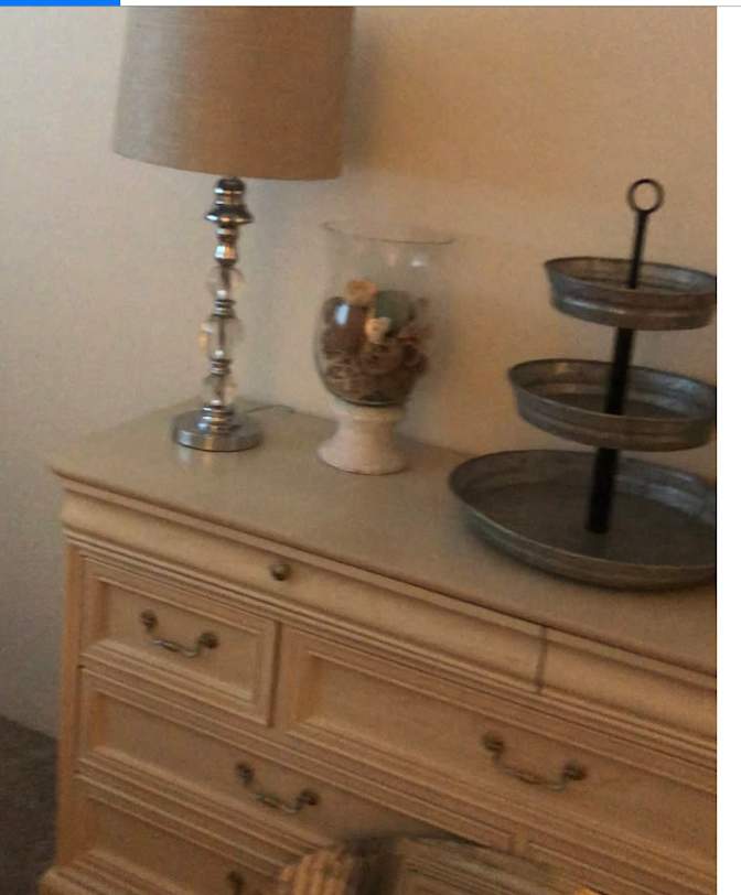 Cindy's room