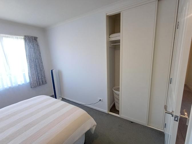 Jon's room