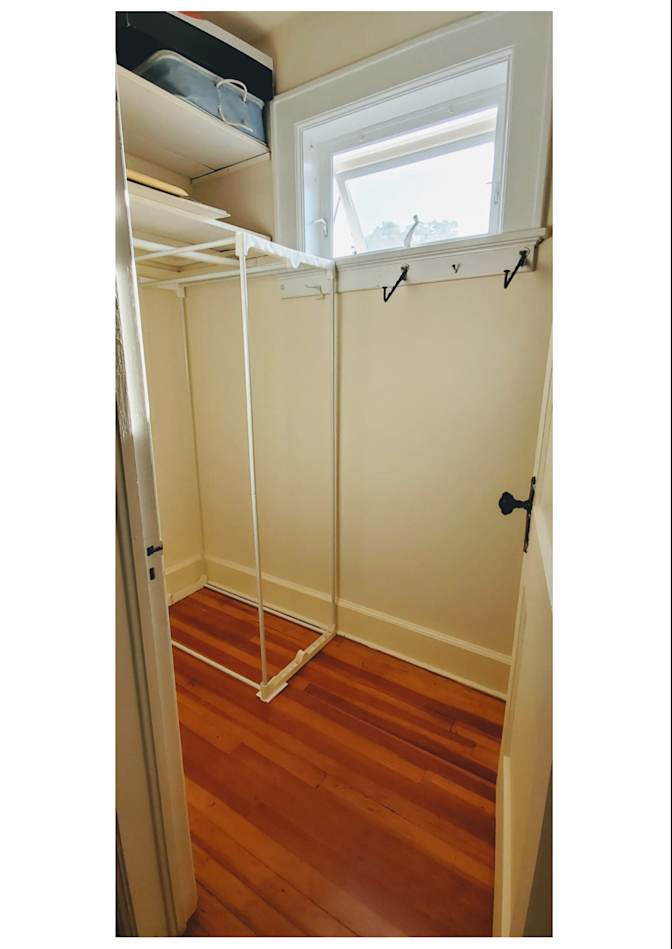 Lynn's room