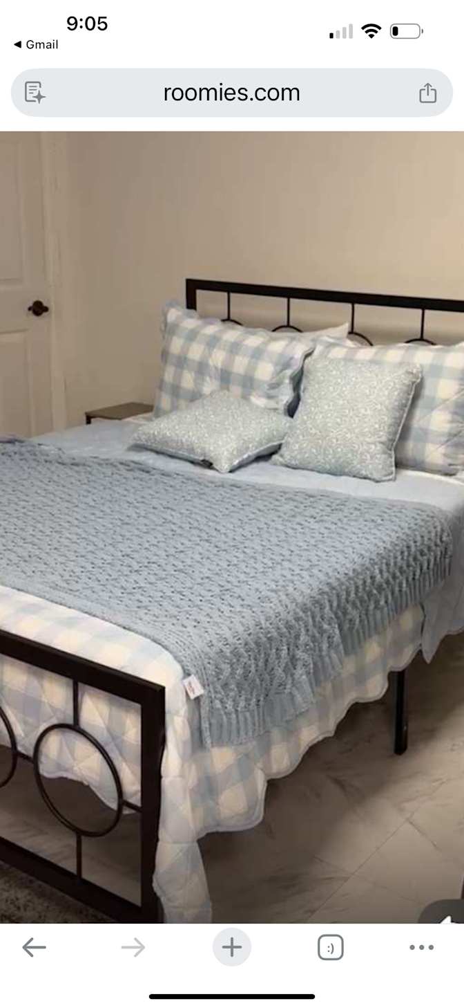 Anna's room
