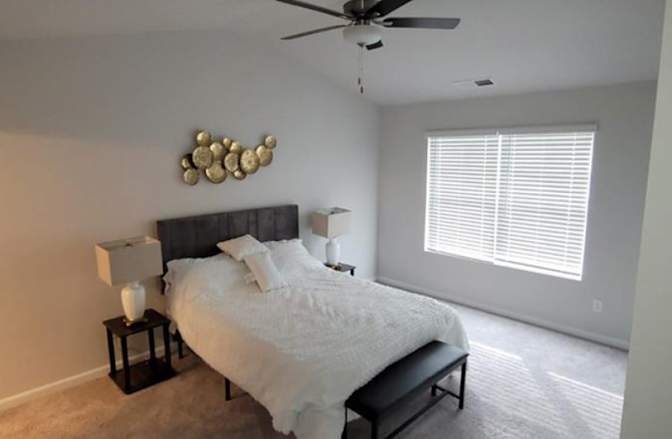 Alcove Rooms's room