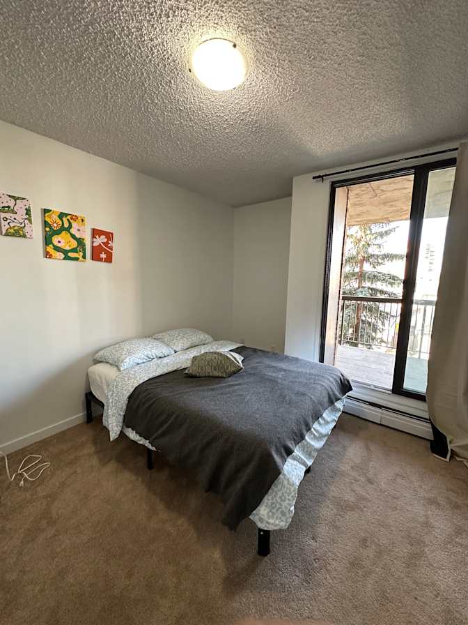 Busra Arslan's room