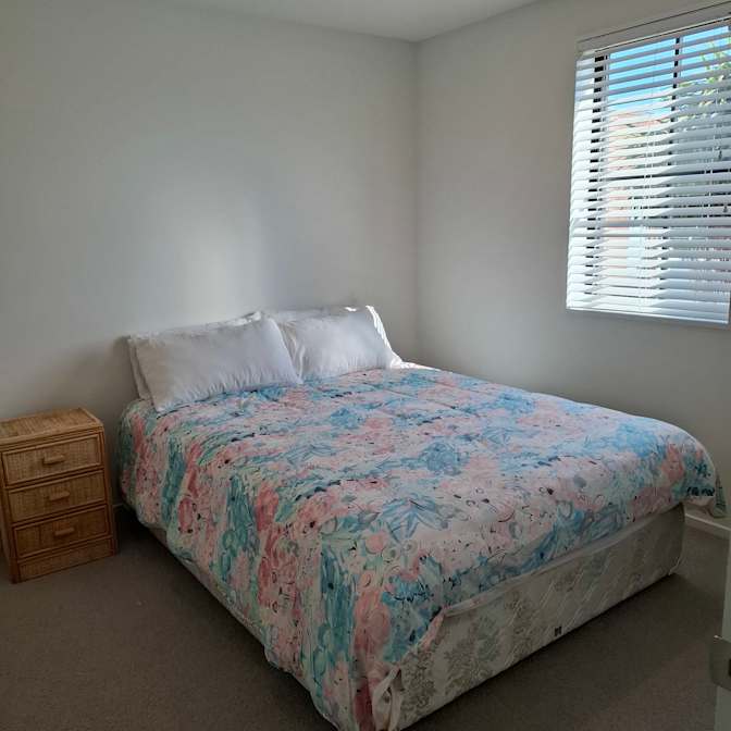 Jen's room