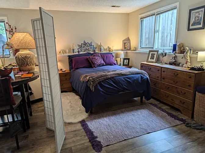 Kent's room
