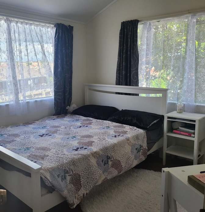 Sam's room