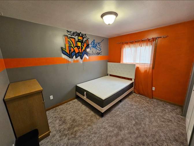 Danny's room