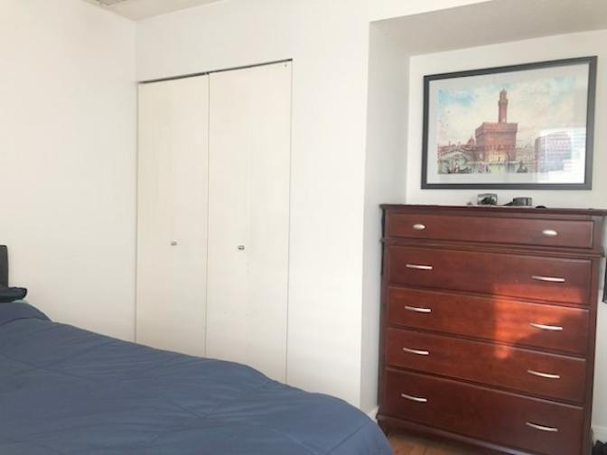 Carla Figueiredo's room