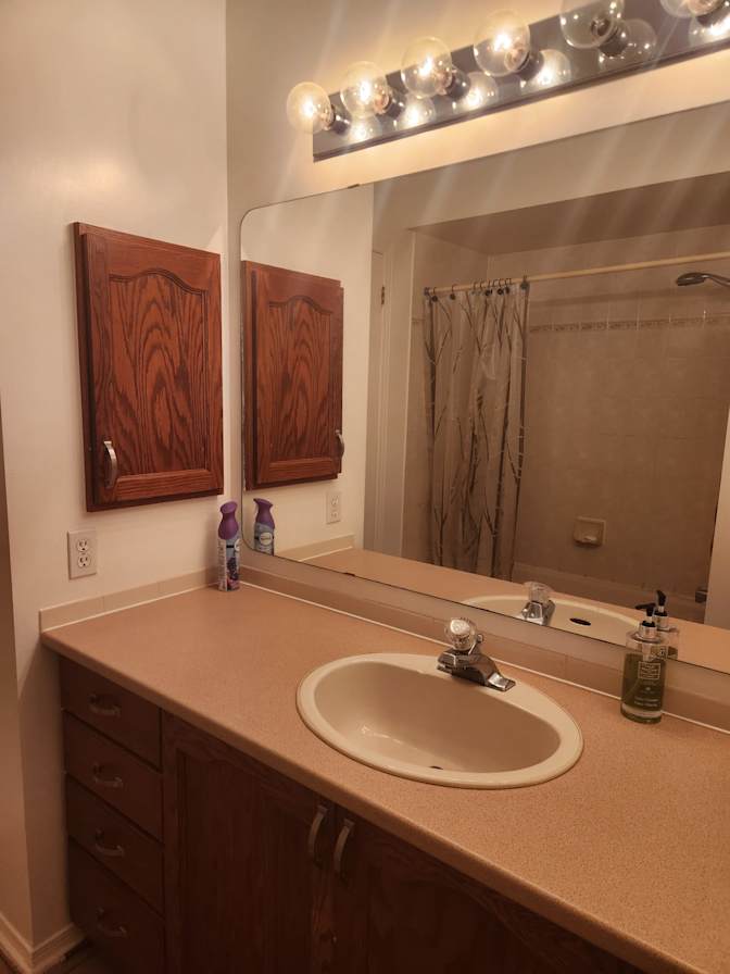 Salah's room