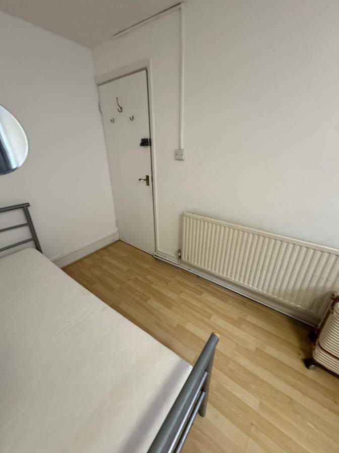 Lauren's room