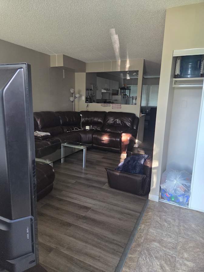 North Edmonton - Photo 19