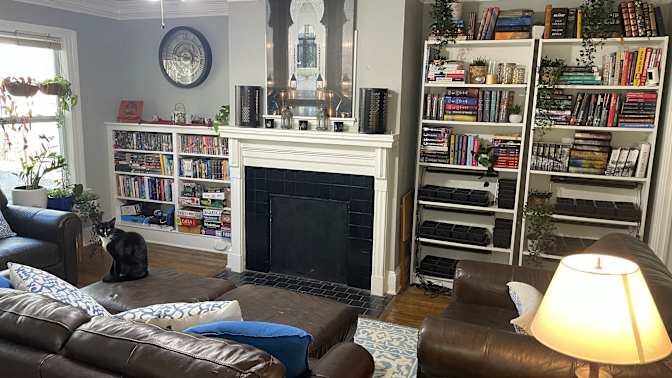 Lindsay's room