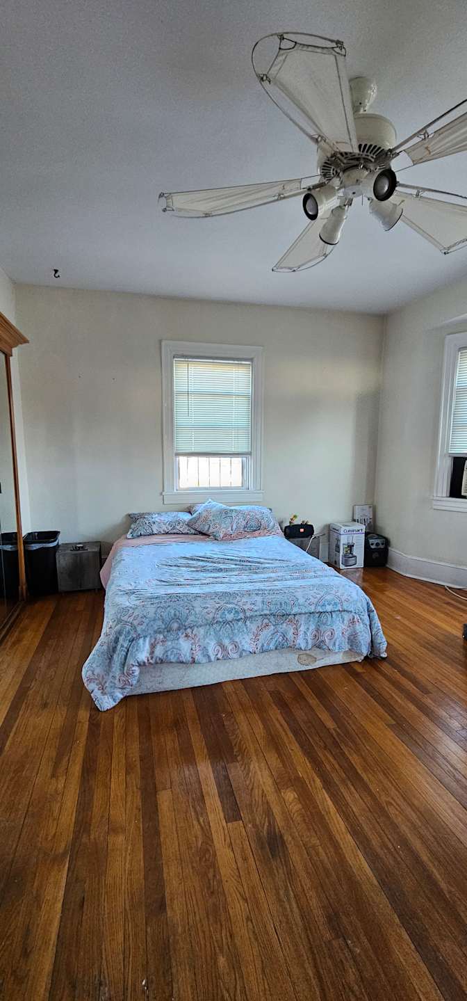 Yina's room