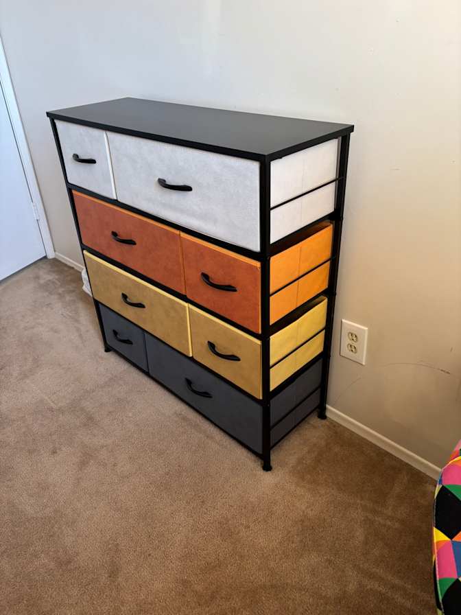 Lynn's room