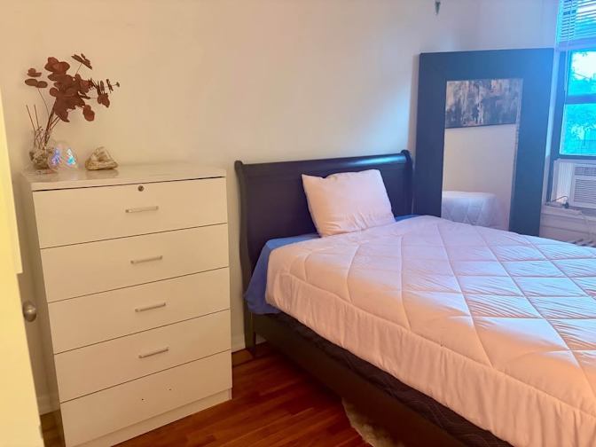 Sahara's room