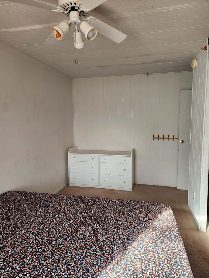 Dan's room