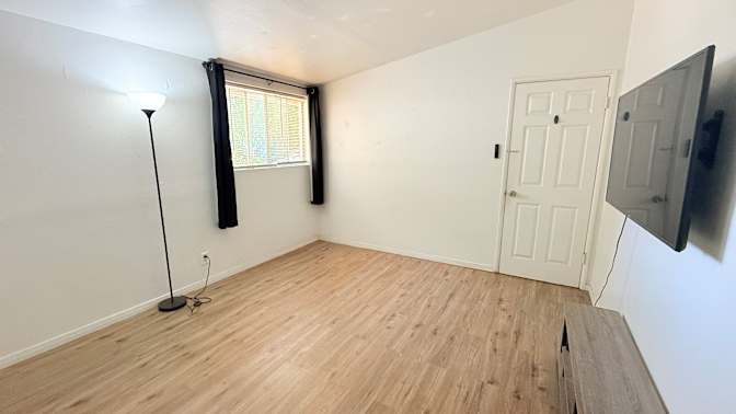 Jose's room