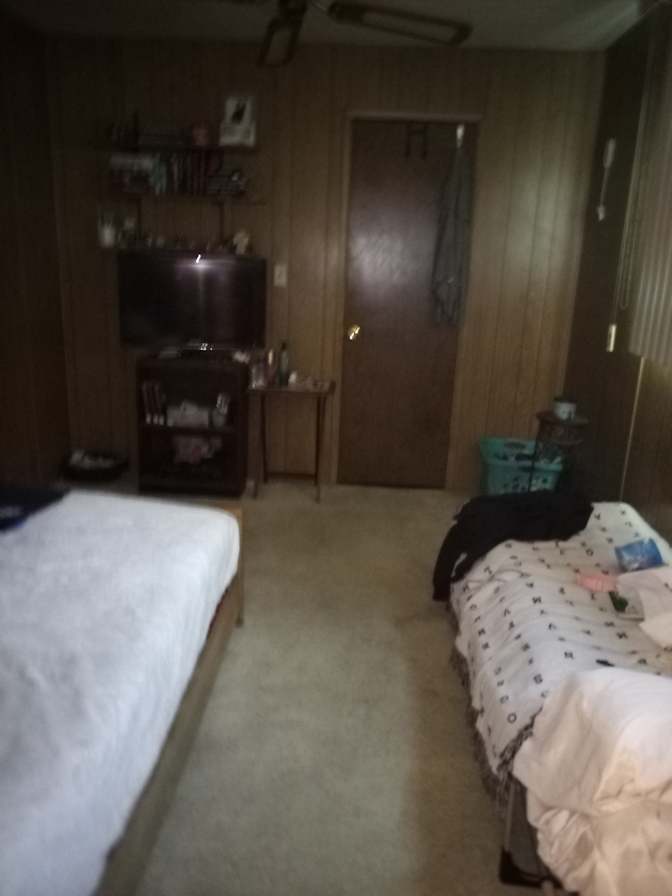 Salvador's room