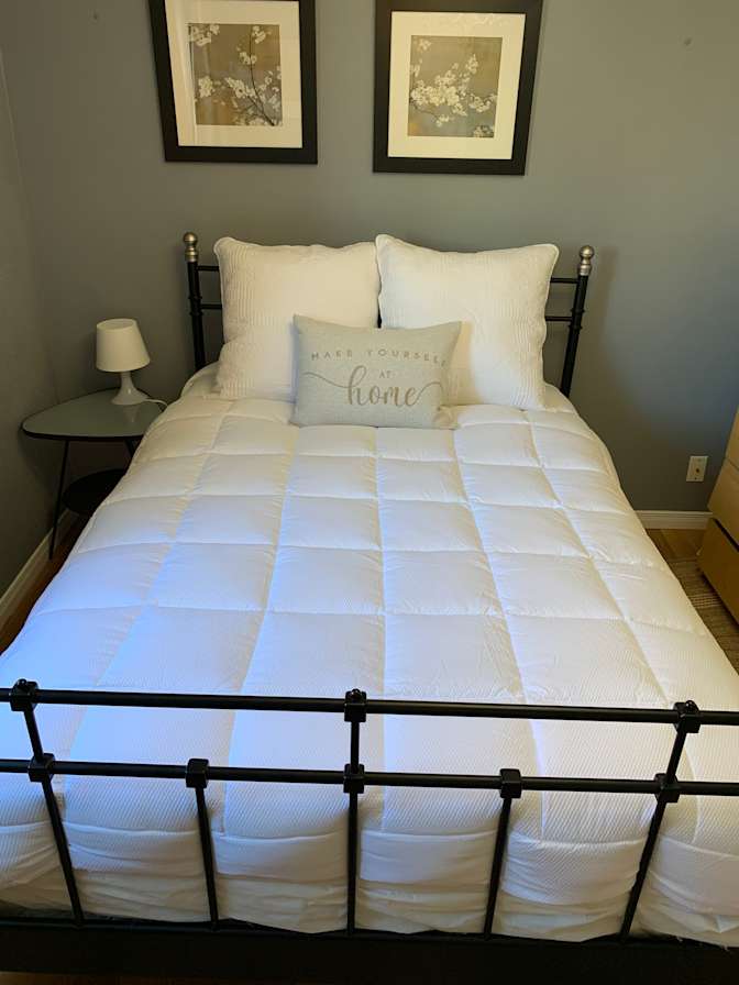 Nick Sarkovski's room