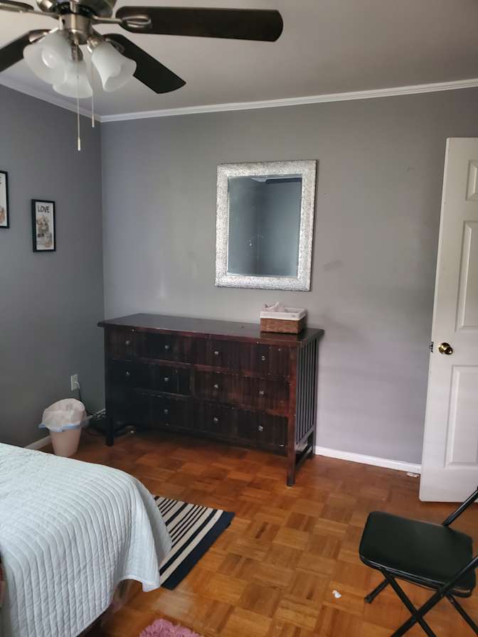 Lisa's room