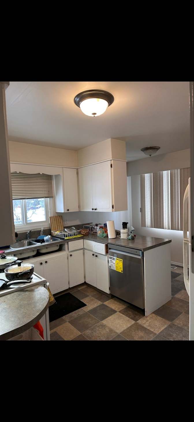 Frank samnani's room