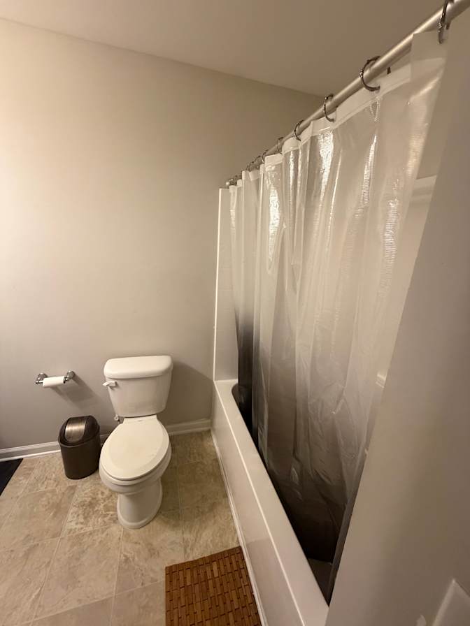 Luis's room
