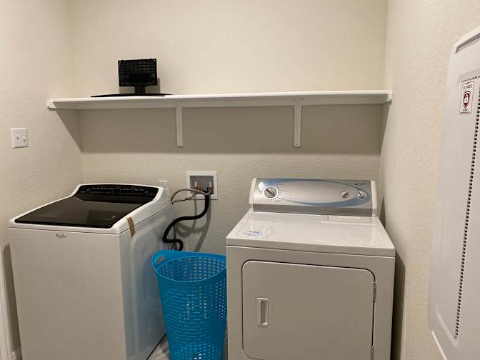 Anoop Gupta's room
