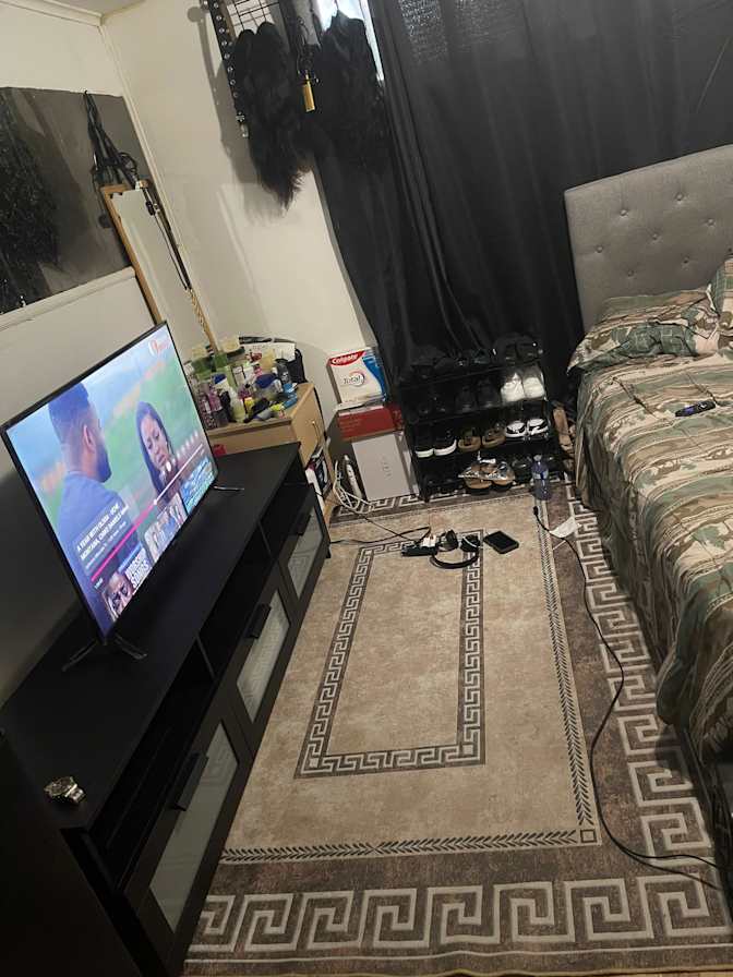 Moh's room