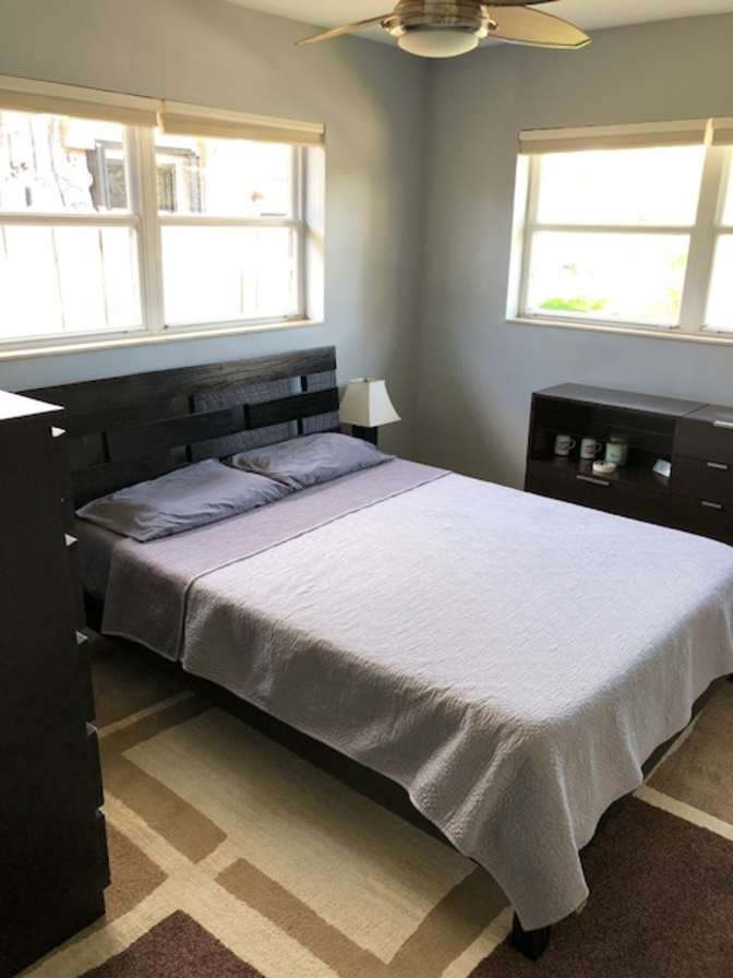 Ronn's room