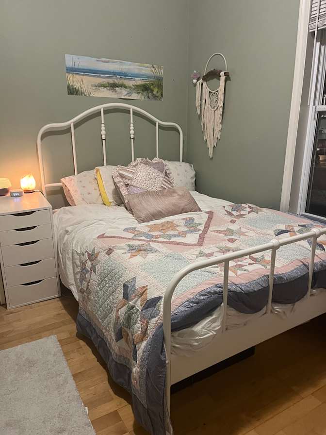 Mackenzie Tester's room