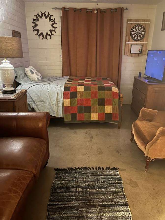 Room For Rent's room