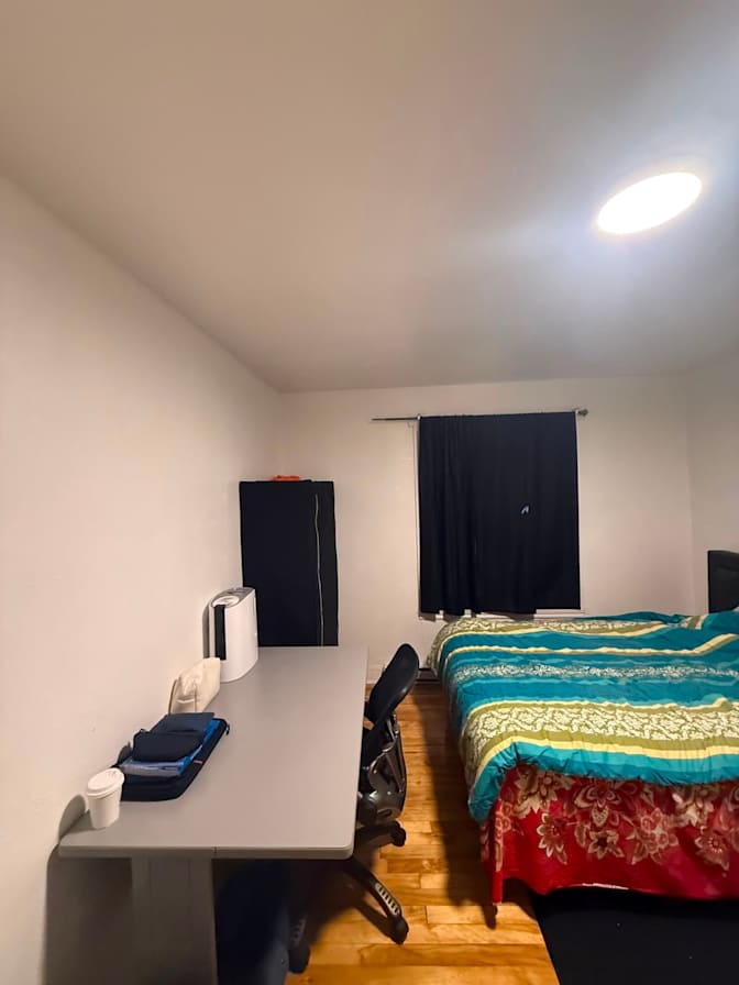 shak's room