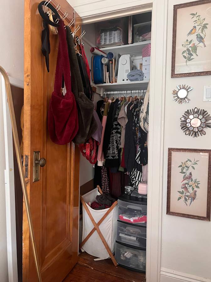 Ariana Falzarano's room