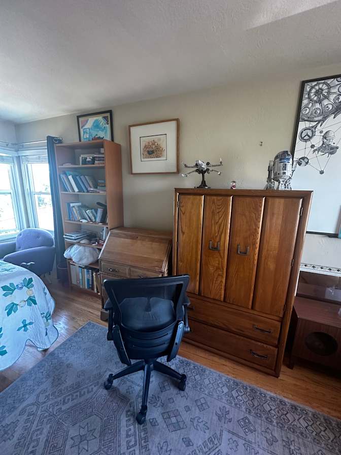 Joey Xanders's room