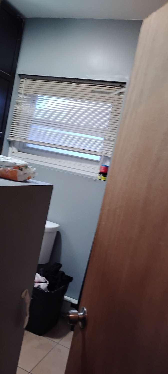 Guisella's room