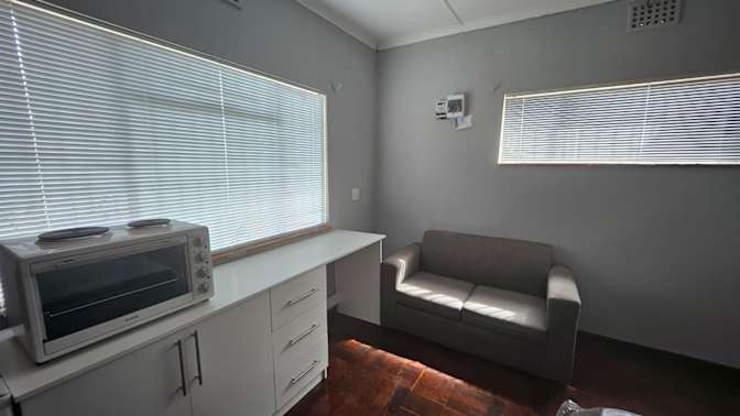 Donovan's room