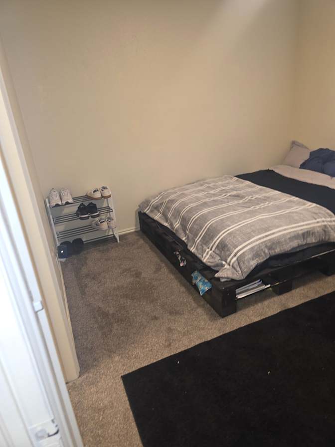 tiyler ranivan temple smith's room