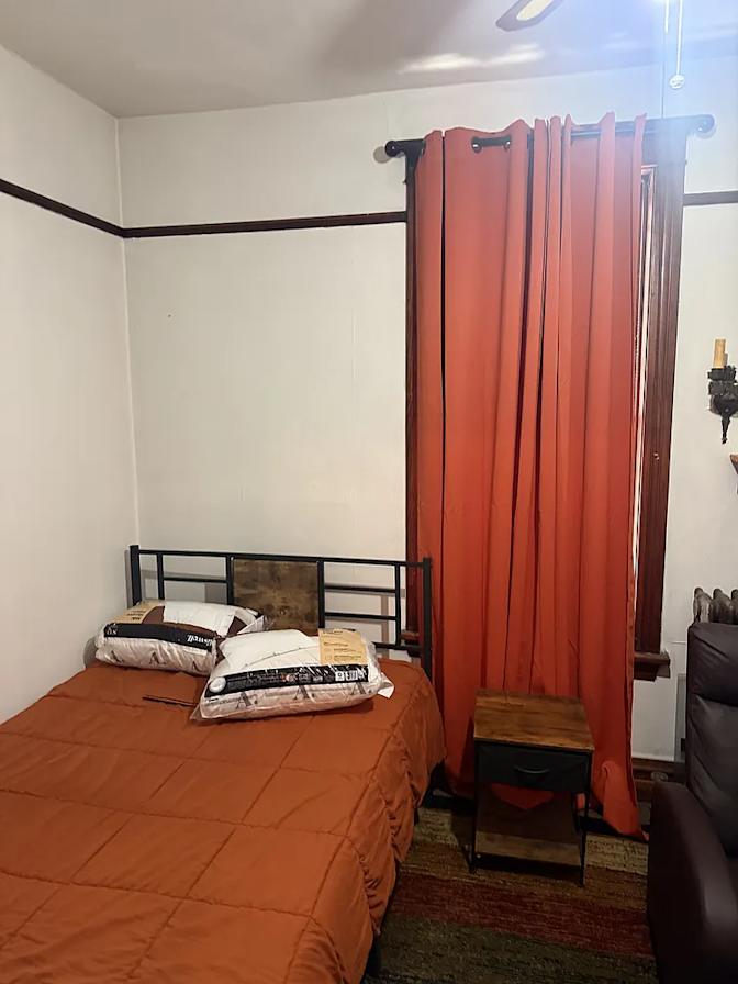 Richard's room