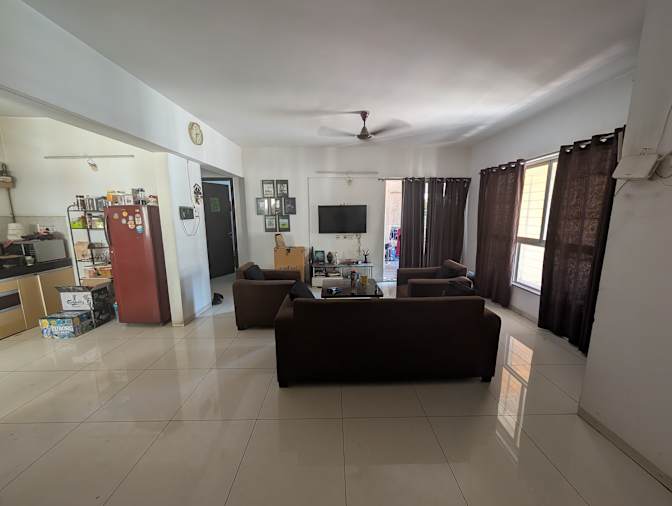 Akmal Raza's room