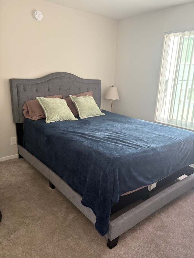 Eprada's room