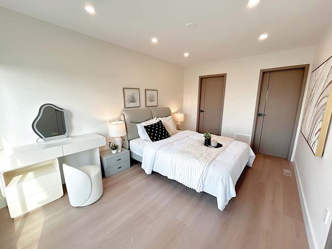 Hamid Reza's room