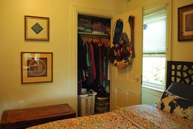 Watertown apartment share's room