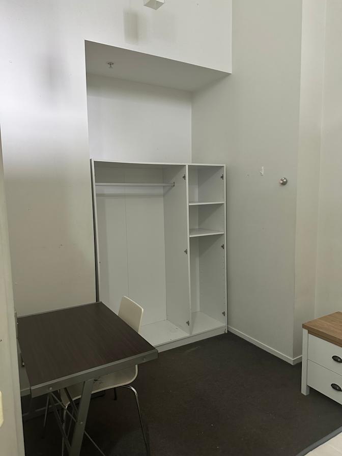 Medet's room