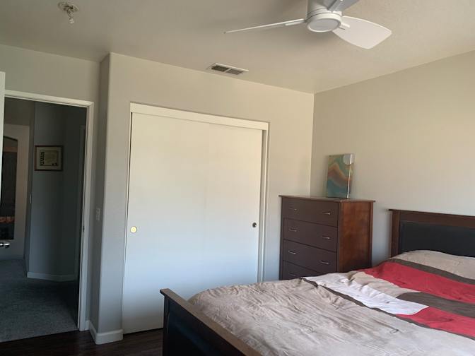 Julia Kira Kelly's room