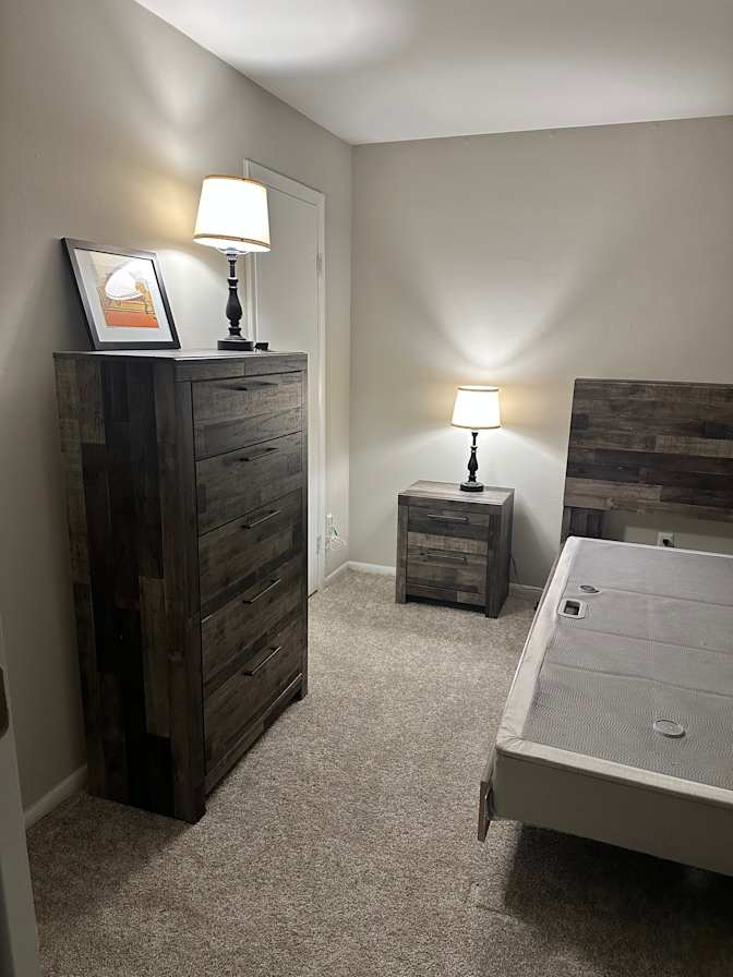 Suzanne's room